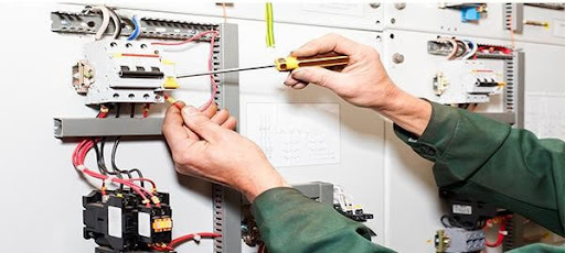 
Xây dựng xây lắp công nghiệp chính là một trong những dịch vụ thế mạnh của Công Toàn Thắng. Trải qua chặng đường hơn 14 năm xây dựng và phát triển, Toàn Thắng Corp tự hào là đơn vị hỗ trợ xây lắp, hoàn thiện cho rất nhiều dự án, công trình trên khắp mọi miền đất nước, là sự lựa chọn hàng đầu của rất nhiều khách hàng.

Toàn Thắng Corp còn là đơn vị phân phối các sản phẩm thiết bị, hệ thống máy móc xây lắp công nghiệp sử dụng trong các công trình xây dựng hiện nay, bảo đảm mang đến hiệu quả ca